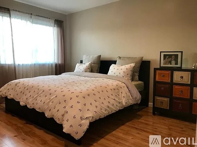 Photo - 827 Villa Ave