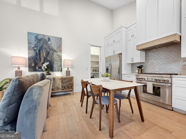 Photo - 10866 Serenbe Ln