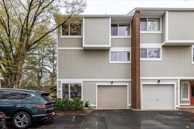 Photo - 51 Gordon Way Townhome