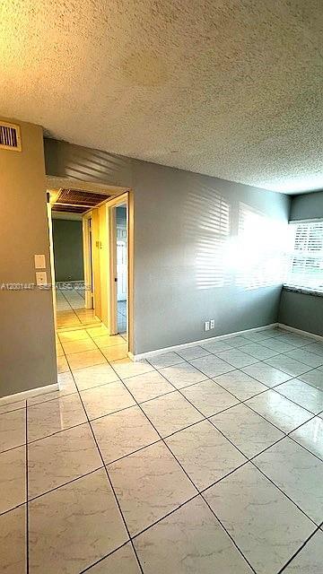 Photo - 10176 Twin Lakes Dr Unit 13-C