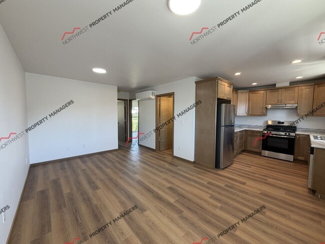 1818 Brenda Ln Unit A