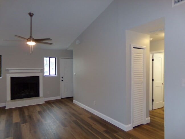 Photo - Modern Duplex