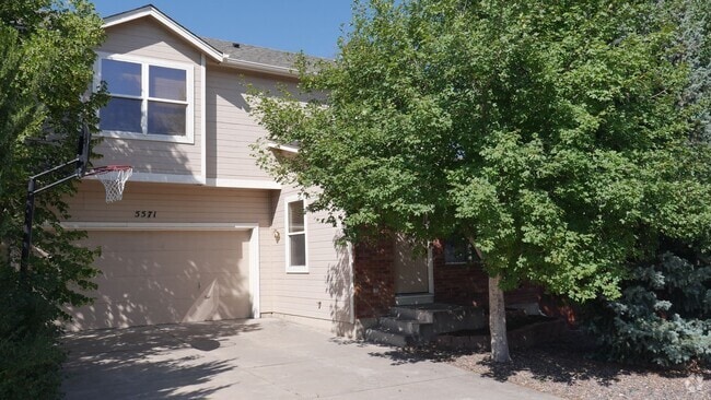 Building Photo - 4 Bed 3 Bath off Dublin/Powers w/AC- Avail... Rental