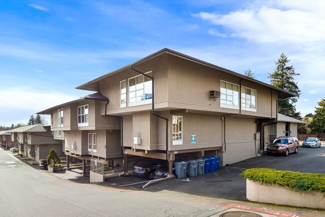 Photo - Downtown Bellevue 2 Bedroom 1.5 Bath 2 story Condo