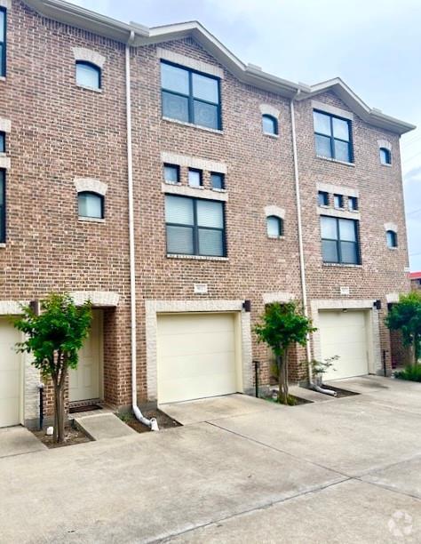 Building Photo - 2710 Hullsmith Dr Unit 902 Rental