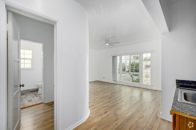 Studio - 360SF - Living Room