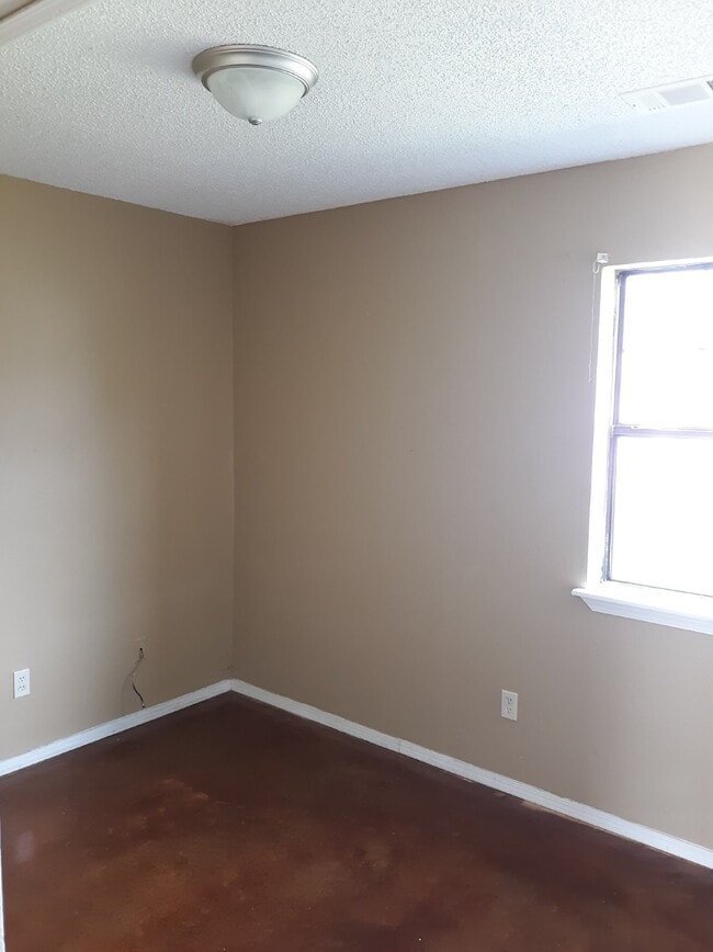 Photo - "Charming 2 Bedroom Apartment in Bono, AR with Spacious Layout and Convenient Location!" Unit Apt C