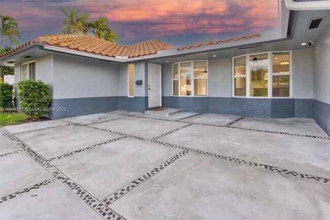 Photo - 6311 NE 20th Way