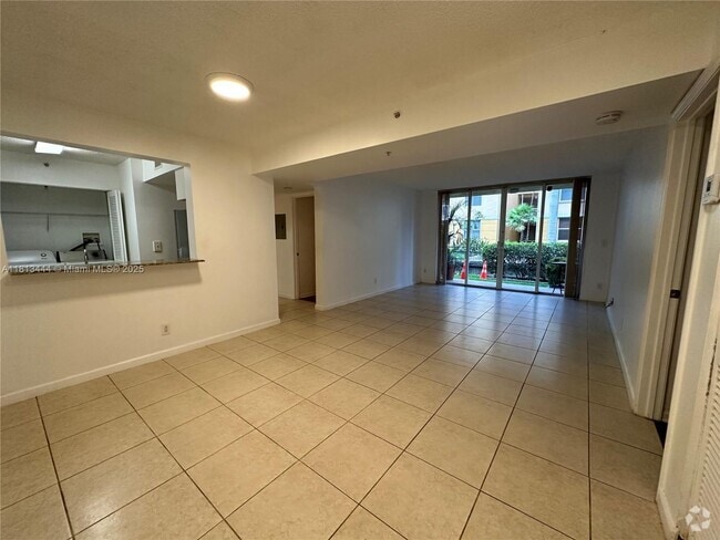 Building Photo - 1450 SE 3rd Ave Unit 110 Rental