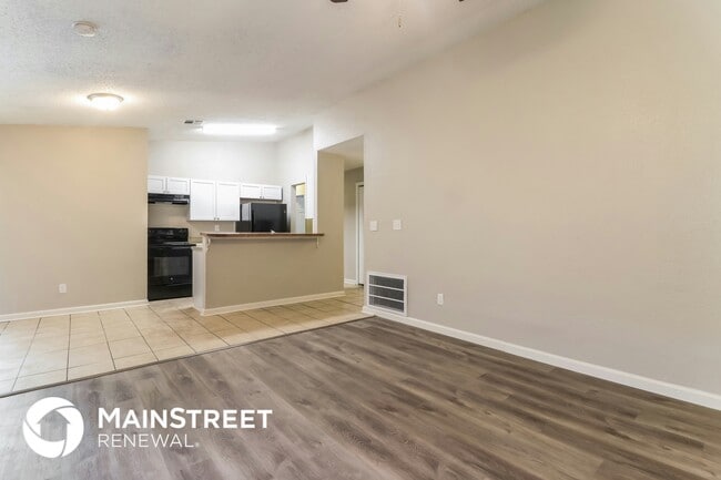 Photo - 10129 Isaac Dr