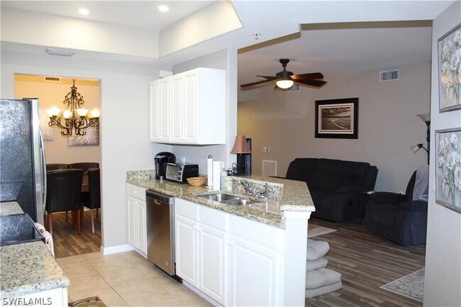 Photo - 1400 Tiffany Ln Unidad 2406