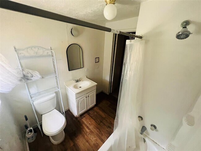 Photo - 190 Timber Ln