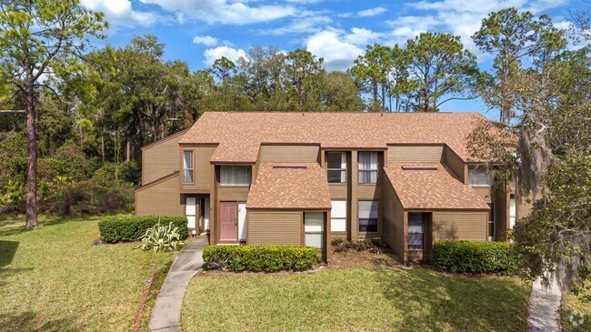 Building Photo - 2/2 in Woodhaven of Palm Coast Rental