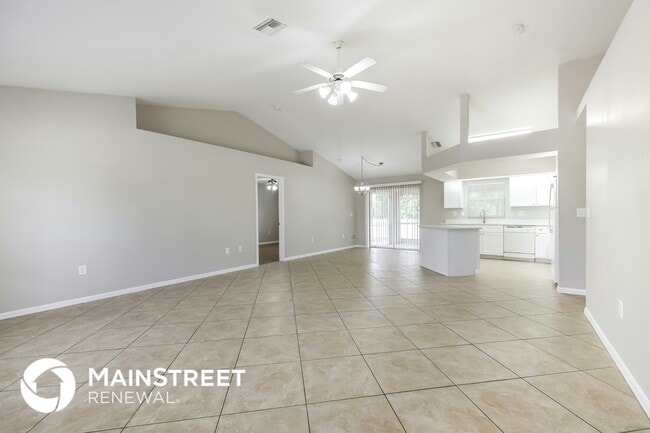 Photo - 1056 Summa Blvd