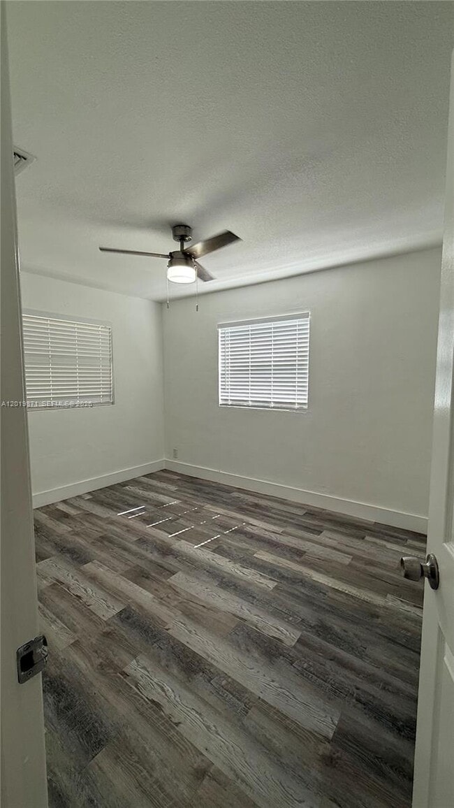 Photo - 2030 Taylor St Unit 2030