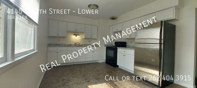 Spacious Rehabbed 3 Bedroom Lower Duplex - Spacious Rehabbed 3 Bedroom Lower Duplex Apartamento Unidad Lower