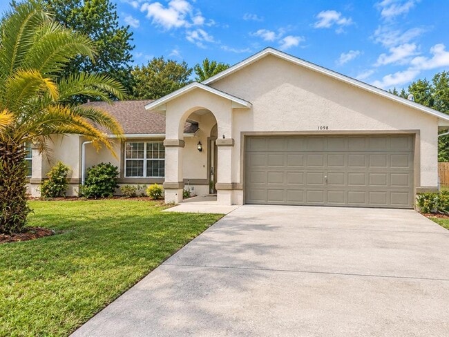 1098 Seagate Dr W