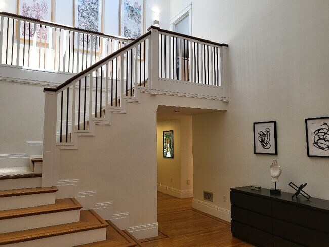 Photo - 423 Concord Rd