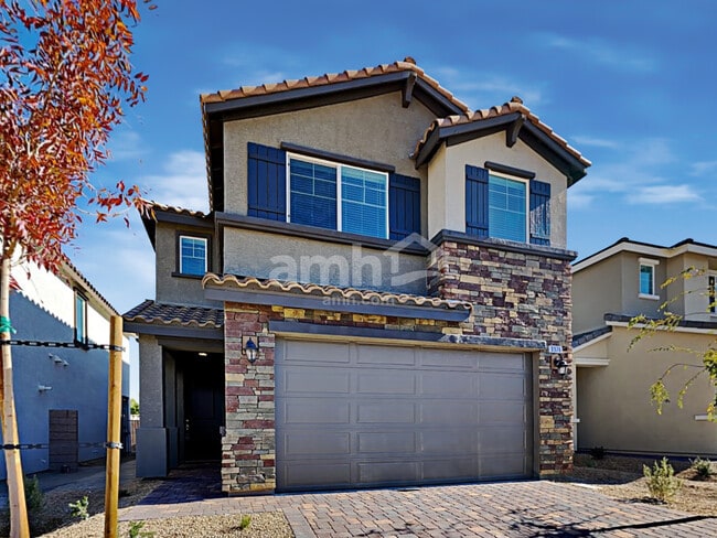 Building Photo - 3376 Blodwen St