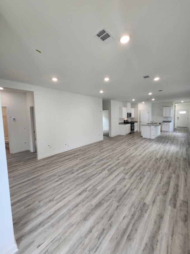 Photo - 916 Drago Dr House