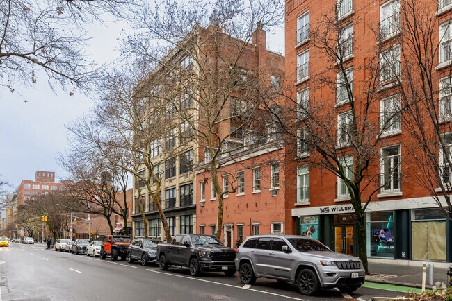 Photo - 511 Hudson St