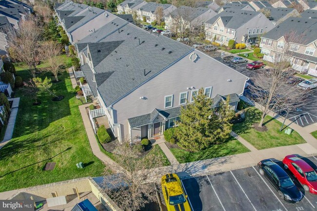 Photo - 3908 Grenwich Ln