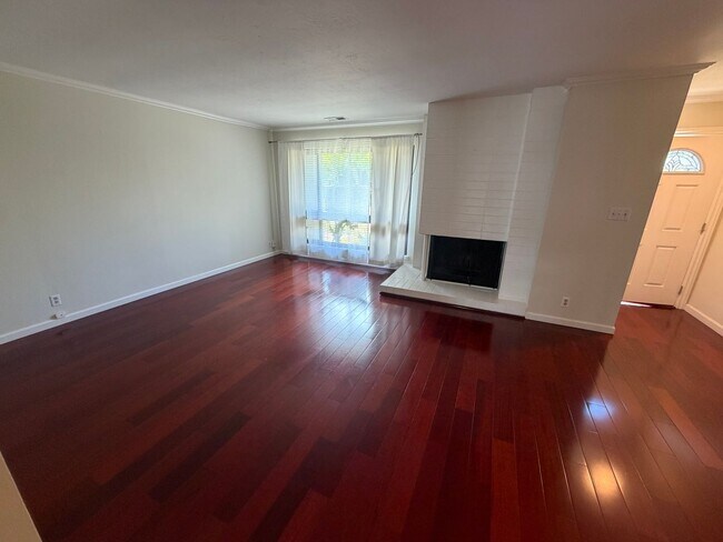 Photo - Spacious 2 Story 4BED/2.5BATH Located in a Coastal Community in the Desirable City of Alameda, Ca.