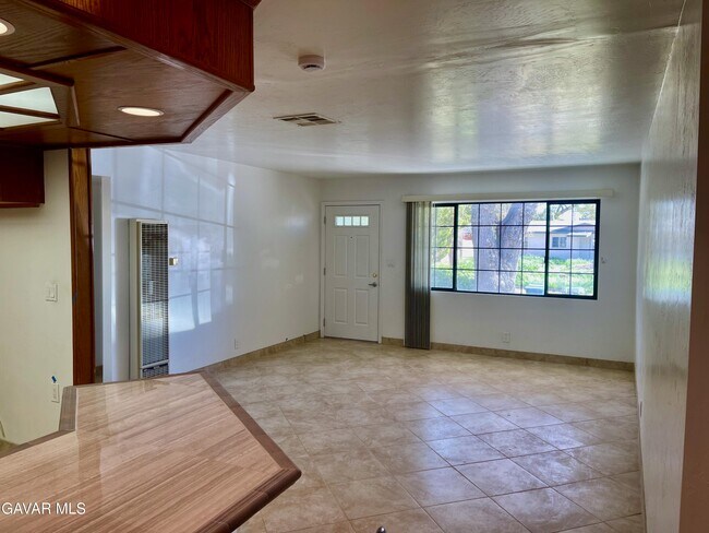 Photo - 3171 Milton Dr