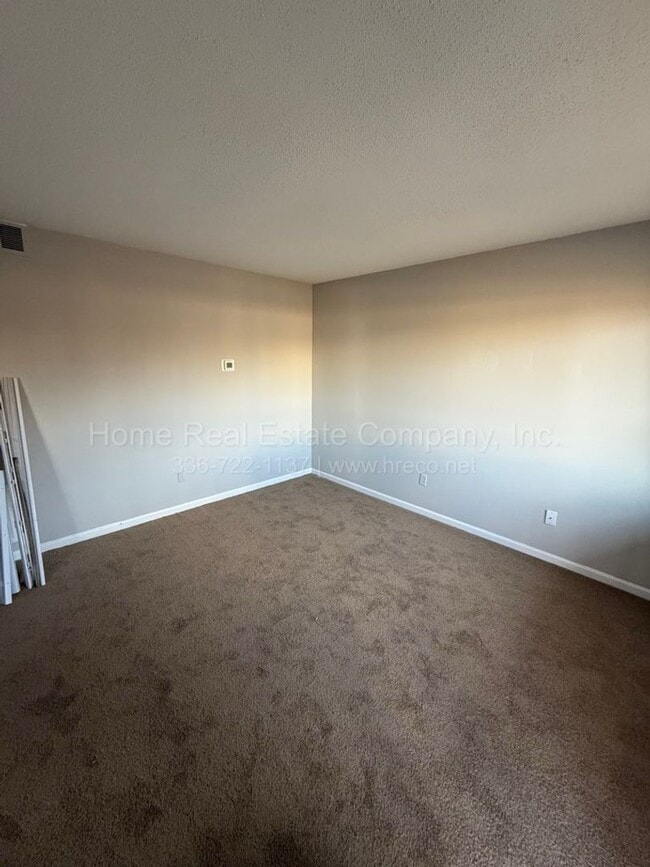 Photo - 1004 Salisbury St Unit 1004 4-B