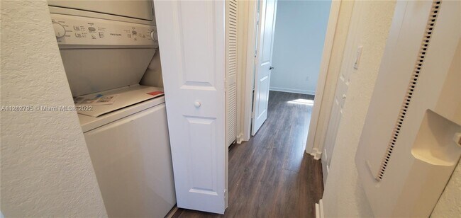 Photo - 11273 SW 249th St