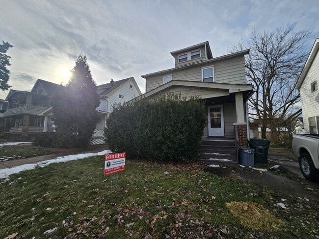 Photo - 4916 E 85th St