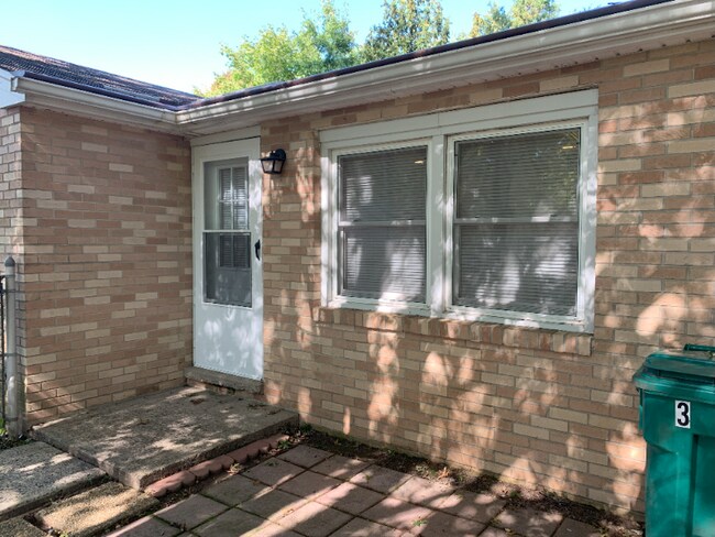 Photo - 139 Maple Ave Unidad Apt 3