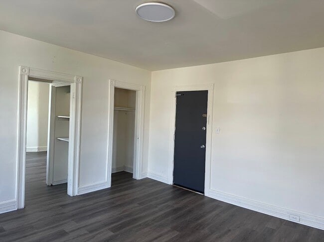 323 Main St Unit 3