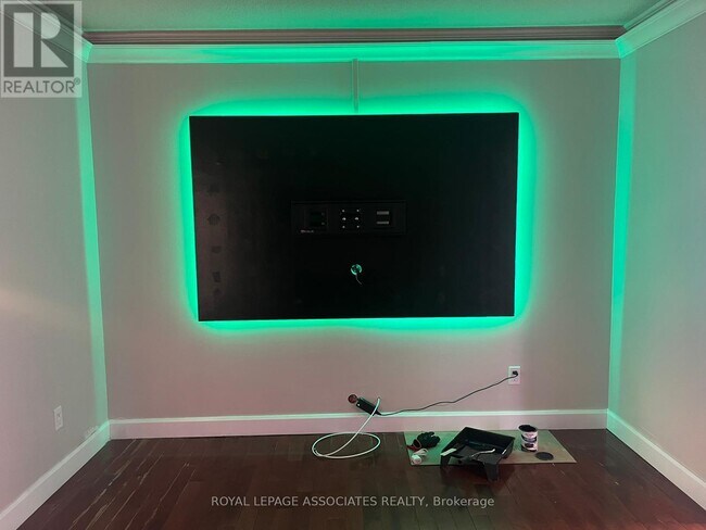 Photo - 69 Huntingwood Crescent