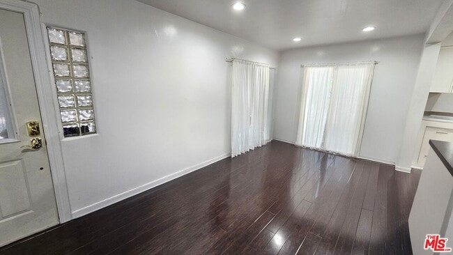 Building Photo - 3212 De Witt Dr Rental