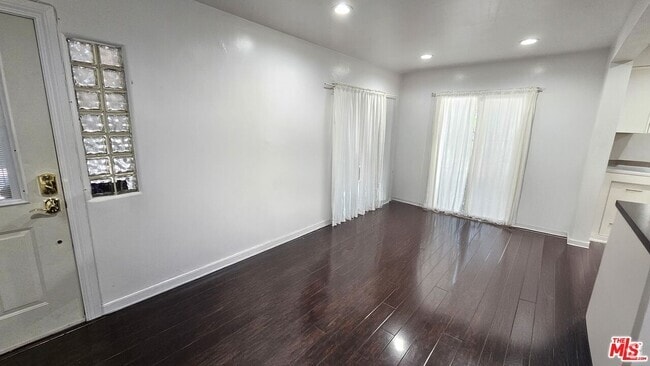 Building Photo - 3212 De Witt Dr Rental