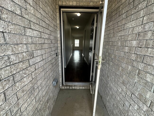 20 Summer Breeze Rd