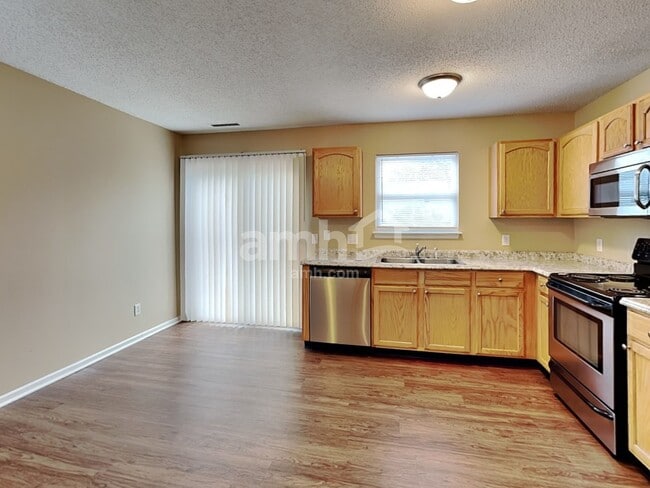 Photo - 10382 Fairmont Ln