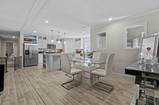 Photo - 480 Grandpa Rd