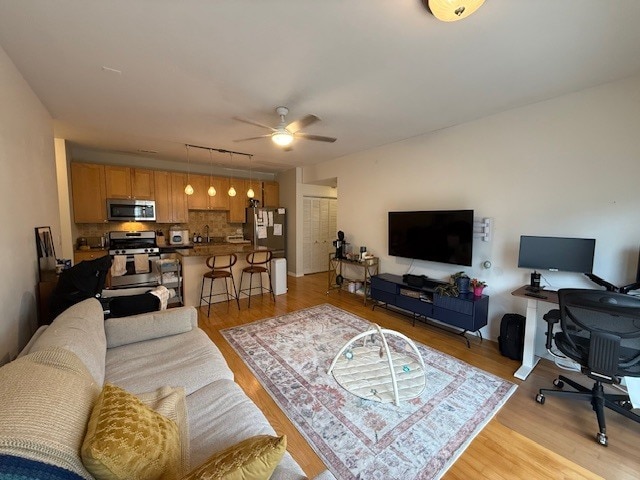 Photo - 2720 W Cortland St Unit 201