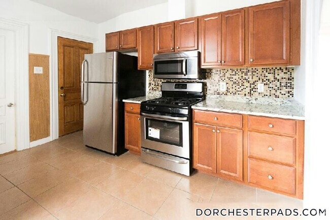 Building Photo - 7 Greenmount St Rental