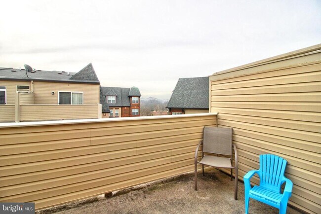 Photo - 1414 Wheyfield Dr