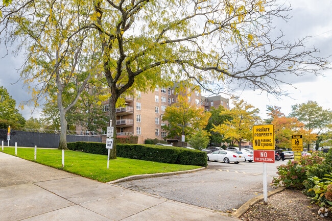 Photo - Bay Terrace Cooperative Section XII, Inc. Apartments