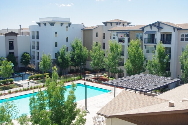 Oak Grove at Dublin Ranch - Oak Grove at Dublin Ranch Apartments