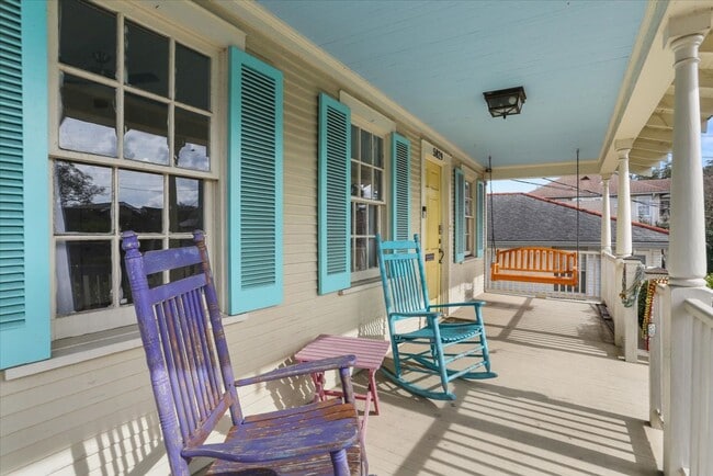 Photo - 5 BR- Available now or June lease - Renovated House steps from Campus!