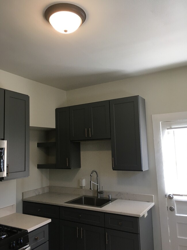 Photo - 8812 Oleander St