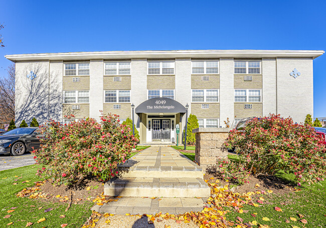 Building Photo - The Michelangelo Rental