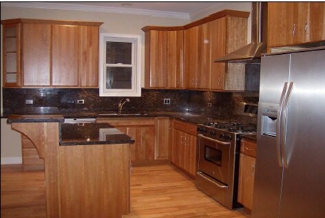 Building Photo - 1237 W Carmen Ave