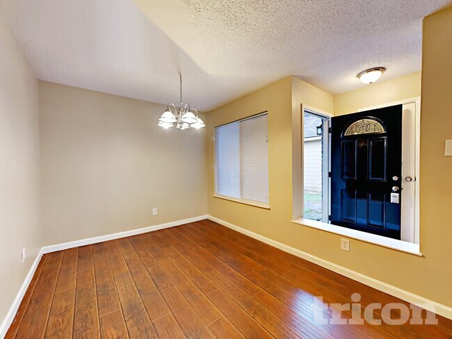 13526 Ryan Landing Dr