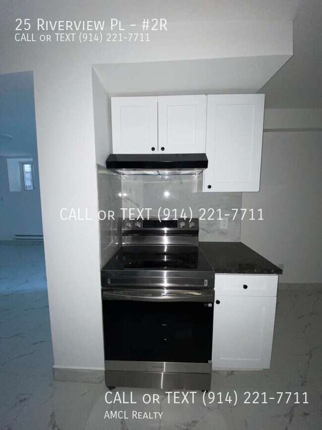 Photo - 25 Riverview Pl Unit #2R